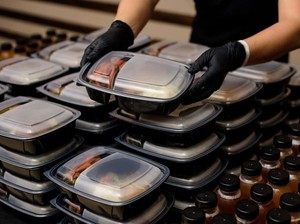 Anggaran Program Makan Bergizi Gratis Capai Rp 71 Triliun