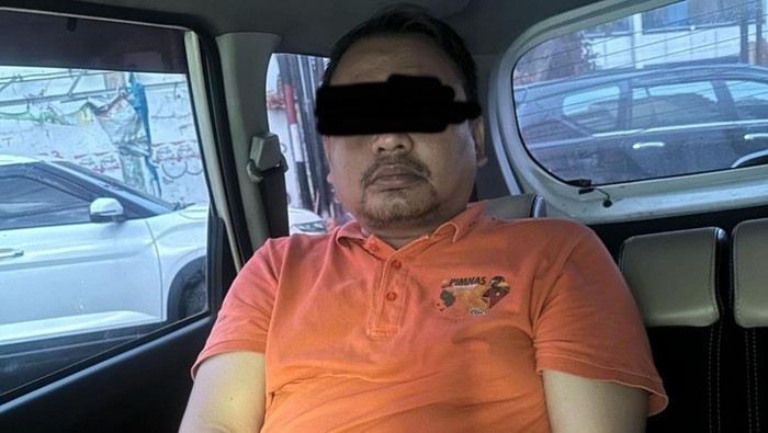 SI oknum dokter di Medan yang ditangkap personel Polres Aceh Timur. (Foto: Dok Polres Aceh Timur)