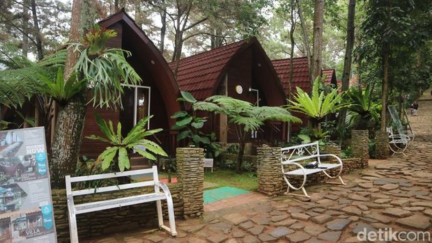 Suasana wisata Pijar Park Kudus, Sabtu (2/3/2024).