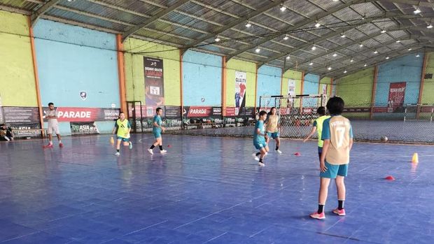 Tim futsal putri DIY di Puslatda PON 2024.