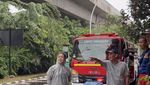 Tina Toon Doyan Kulineran Kaki Lima, Ngemil Gorengan dan Jajan Pecel