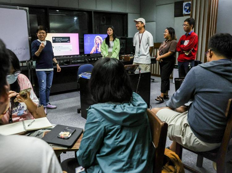 Unik, Kampus di Filipina Punya Mata Kuliah Taylor Swift
