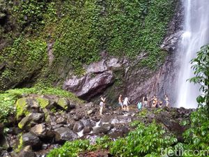 Air Terjun Yeh Mampeh: Lokasi, Harga, Jam Operasional, Daya Tarik, dan Rute
