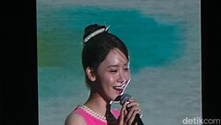 Pesona Yoona SNSD Menohok Sampai ke Tribun Tennis Indoor! Pesona Yoona SNSD Menohok Sampai ke Tribun Tennis Indoor!
