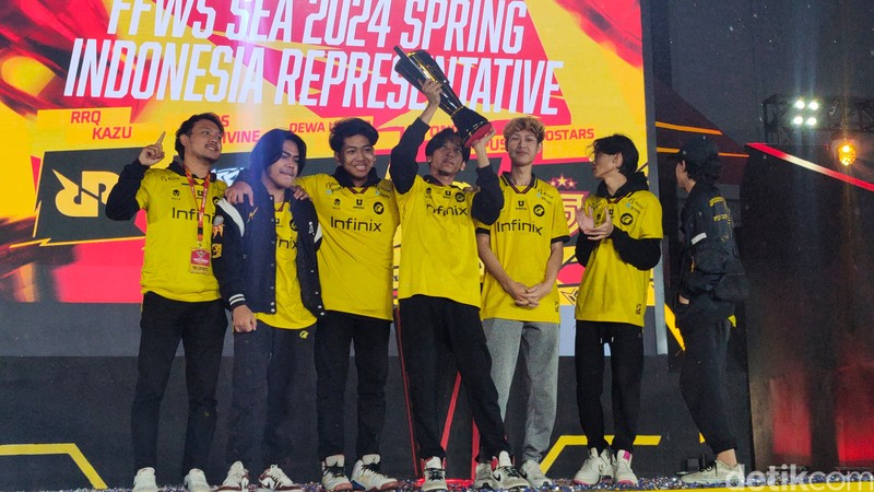 Babak grand final FFWS ID 2024 Spring telah selesai digelar. Acaranya begitu meriah, dan berikut ini potret suasana di lokasi pertandingannya.