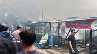Kebakaran 29 kamar kos dan tiga warung di Jalan Sekar Sari Nomor 3 Kesiman Kertalangu terjadi sekitar pukul 11.30 Wita, Minggu (3/3/2024).