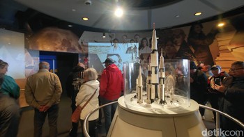Gedung Heroes & Legends adalah museum astronaut yang menceritakan kebangkitan penjelajahan antariksa dan tentunya para pionir astronaut. Foto: Fitraya Ramadhanny/detikcom