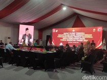 KPU Lanjutkan Rekapitulasi, Ganjar-Mahfud Unggul di Helsinki-Chicago