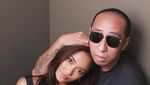 Jomblo Jangan Iri! 7 Potret Kemesraan Marion Jola dengan Dennis Talakua