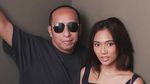 Jomblo Jangan Iri! 7 Potret Kemesraan Marion Jola dengan Dennis Talakua