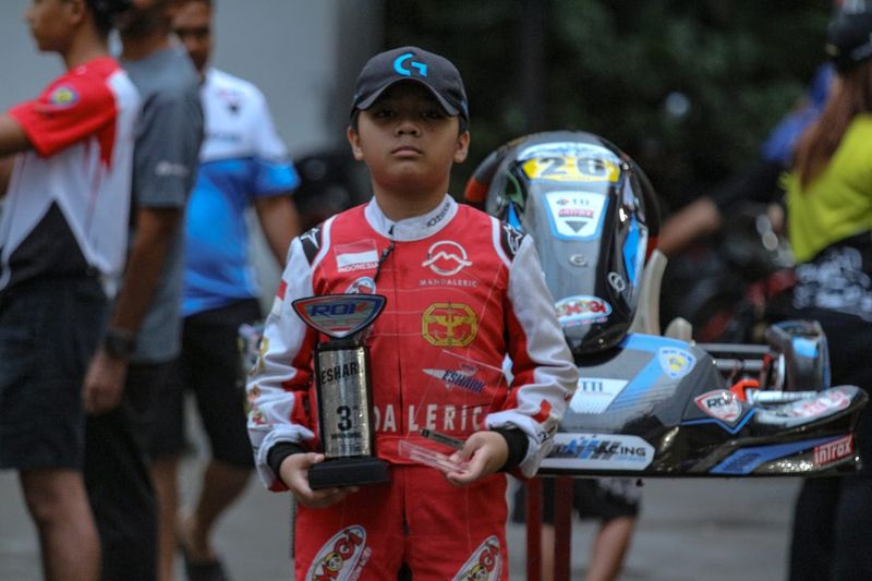 Pebalap cilik Alericrizky Azkasyah Prawira Mahawijaya Foto: Istimewa