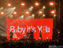 Hari Penutupan Joyland Fest Bali 2024, Hindia Getarkan Panggung Plainsong Live