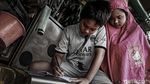 Potret Manusia Gerobak Bertarung Hidup di Ibu Kota