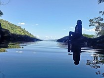 Pesona Air Terjun Cunca Rii Labuan Bajo dan Sensasi Kolam di Atas Awan