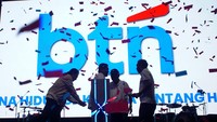Logo baru BTN memiliki font atau bentuk tulisan yang menyimbolkan optimisme, dengan rancangan konstruksi yang berani dan dinamis untuk menggambarkan Bank BTN yang modern dan relevan dengan perkembangan zaman.