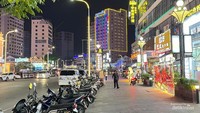 Pedestrian Golden Lions Roundabout di Kamboja.