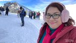 Menyentuh Salju Abadi di Mount Titlis, Swiss