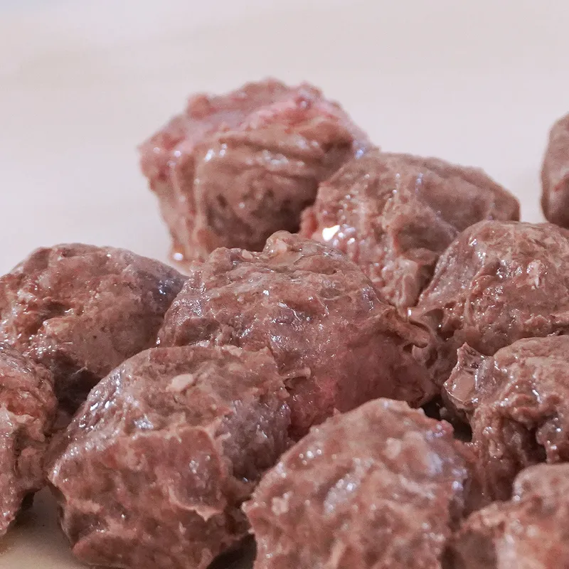 Wanita Ini Tak Sengaja Makan Bakso Babi Saat Jajan Bakso Kaki Lima