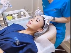 Yuni Shara Bongkar Perawatan Wajahnya Agar Awet Muda, Ternyata Ini Rahasianya