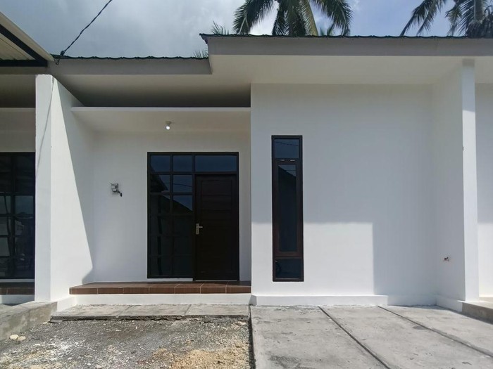 Tampilan rumah di Artha Lotus