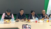 Aktivis 98 sekaligus kritikus sosial itu mendorong Anies dan Ganjar dapat dengan tegas mengumumkan model oposisi apa yang diinginkan partai politik pendukungnya.