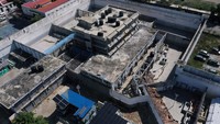 Pemandangan drone dari Lembaga Pemasyarakatan Nasional menyusul bentrokan kekerasan di ibu kota yang telah merusak komunikasi dan menyebabkan pelarian penjara dari lembaga pemasyarakatan utama ini di Port-au-Prince, Haiti 3 Maret 2024.