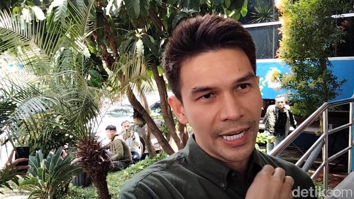 Jonathan Frizzy saat ditemui di Polda Metro Jaya.