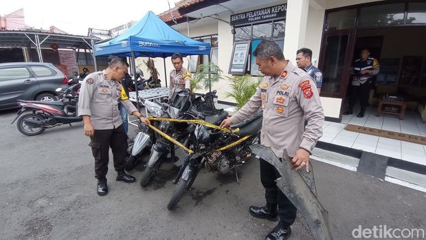 Keempat bocah sindikat curanmor ditangkap Polsek Tawang.