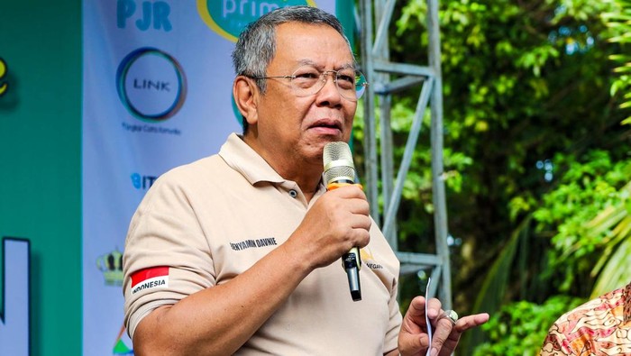 Kelola Sampah Berkelanjutan dengan Bank Sampah Produsen air minum dalam kemasan (AMDK) Le Minerale terus mendukung upaya masyarakat dalam menjalankan program Gerakan Ekonomi Sirkular Nasional (GESN).