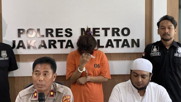 Konferensi pers kasus Yunita tersangka pembobol ATM (Devi-detikcom)