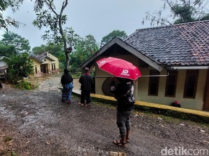 Lokasi Pergerakan Tanah di Rongga KBB Jadi Objek Wisata Dadakan