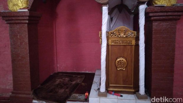 Masjid Pasalakan Cirebon