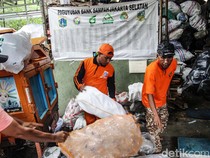 Melihat Lebih Dekat Peran Penting Bank Sampah