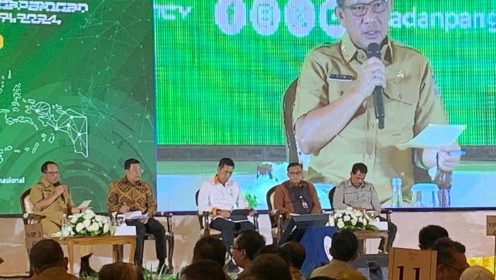 Mendagri Tito Karnavian dalam Rapat Koordinasi Pengamanan Pasokan dan Harga Pangan Jelang Puasa & Idul Fitri 2024