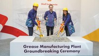 Dengan kapasitas produksi sebesar 12 juta liter per tahun, pabrik manufaktur gemuk atau grease manufacturing plant (GMP) Shell di Indonesia akan menjadi GMP terbesar ketiga yang sepenuhnya dimiliki dan dioperasikan oleh Shell secara global. 