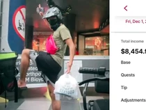 Gokil! Kurir Makanan di Singapura Ini Berpenghasilan Rp 99 Juta Sebulan