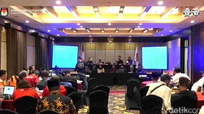 Pleno rekapitulasi suara Banyuwangi