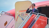 Presiden Joko Widodo (Jokowi) mengatakan kunjungannya ke Australia juga akan membahas kerja sama pertahanan. Meski begitu, Jokowi mengatakan kerja sama itu belum akan dibahas secara detail. 