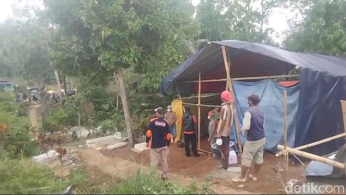 Prarekonstruksi pembunuhan Rafi di Tasikmalaya.