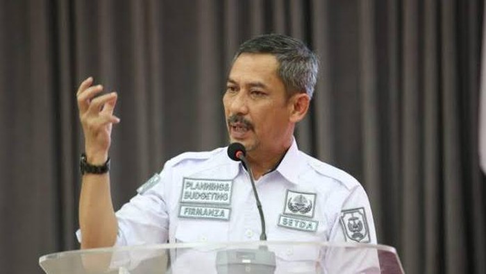 Sekda Kota Palopo Firmanza.