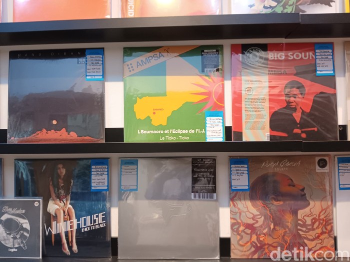 Toko Vinyl Pasar Santa Toko Vinyl Pasar Santa