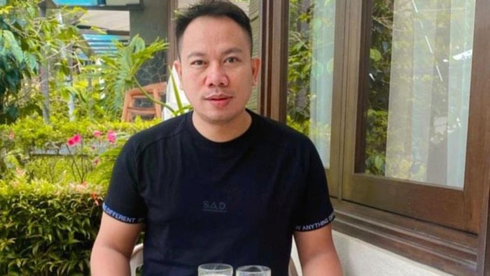 Vicky Prasetyo