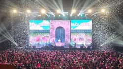 Pesona Yoona SNSD Menohok Sampai ke Tribun Tennis Indoor!