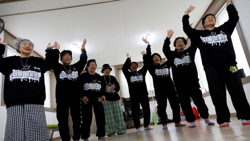Park Jeom-sun, 81, the leader of the granny rap group 