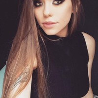 Kondisi sindrom Schmid-Fraccaro atau sindrom mata kucing tersebut disebut hanya dialami satu dari 50 ribu hingga 150 ribu orang di dunia. Foto: Instagram Anelize Kloster