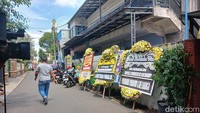 Ayah Bimbim Slank meninggal dunia di RS Asri Jakarta pada Senin (4/3/2024) pukul 21.27 WIB. Ayah Bimbim meninggal pada usia 88 tahun. Foto: Febri/detikhot.