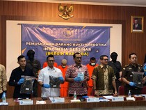 Pelajar SMK di Batam Ditangkap BNN, Pesan Ganja Secara Online dari Medan