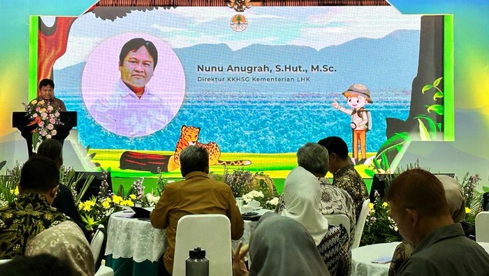 Dukungan Nyata untuk Konservasi Macan Tutul Jawa Kementerian Lingkungan Hidup dan Kehutanan bersama Yayasan Sintas Indonesia memulai program Kick-Off Meeting Java-Wide Leopard Survey.