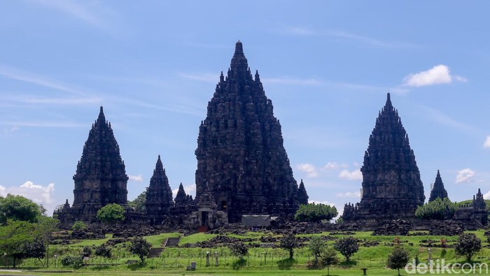 Candi Prambanan ditutup saat perayaan Hari Suci Nyepi.