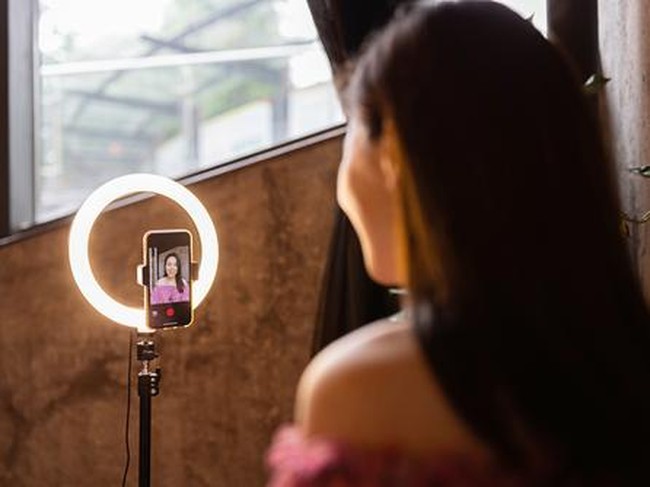 Ilustrasi influencer